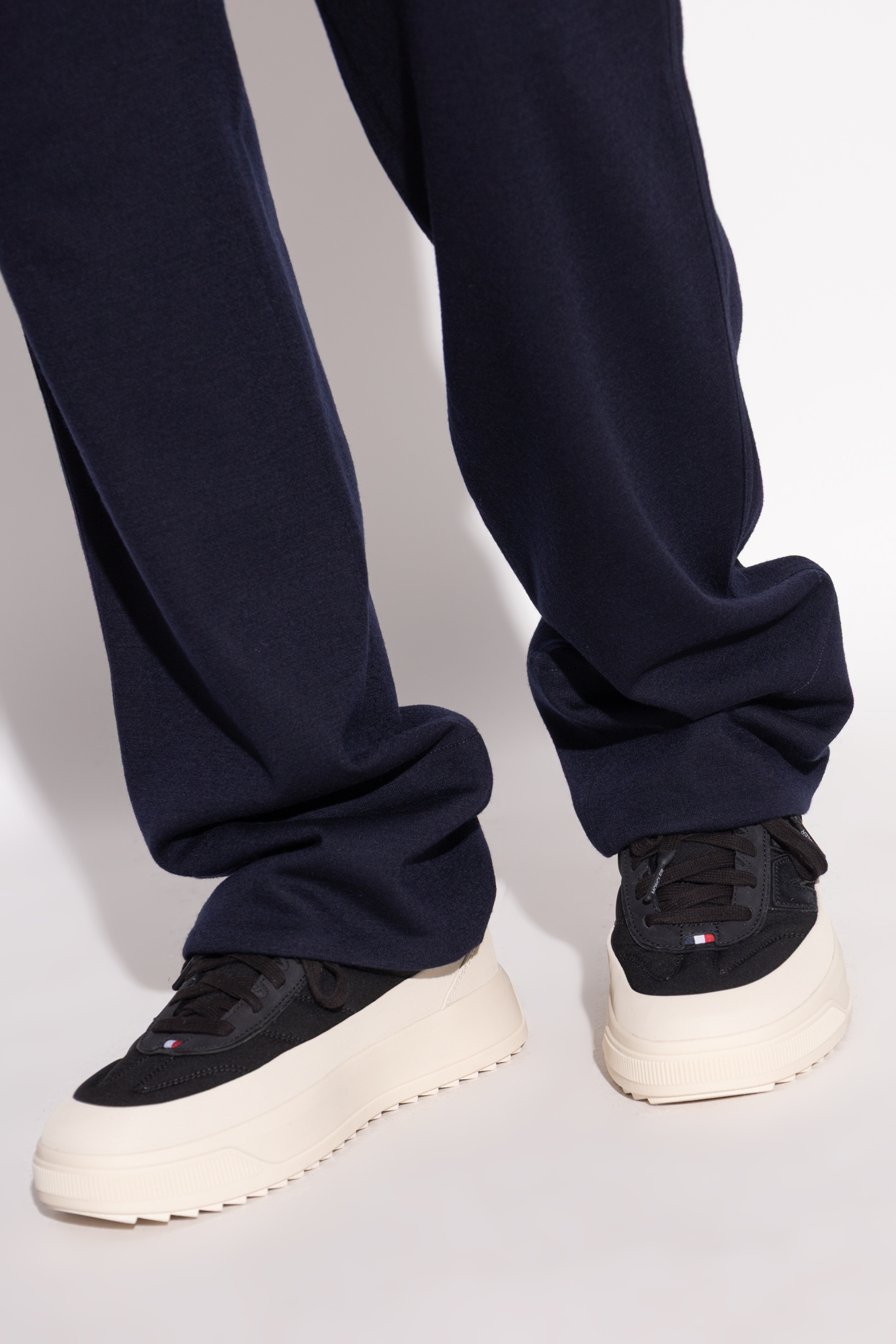 スニーカー MONCLER SS25 Moncler Sneakers Black (K109B4M00170 M4156998) 中古・古着通販】MONCLER (モンクレール) COMPASSOR スニーカー